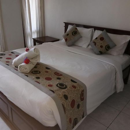 Reynold Artha Guest House Nusa Lembongan  Exterior photo